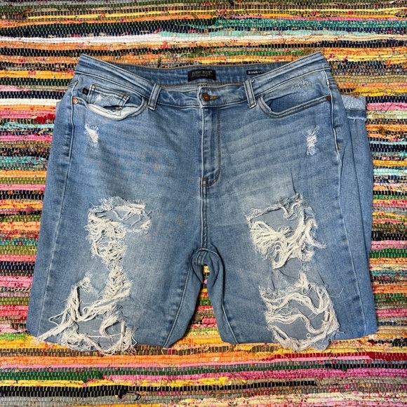 Distressed Blue Jeans - Picture 3 of 3